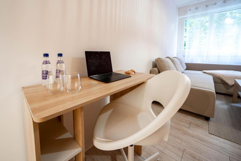 L'Escale Mauricienne Apartment ชาลง-ซูร์-ซอน ภายนอก รูปภาพ