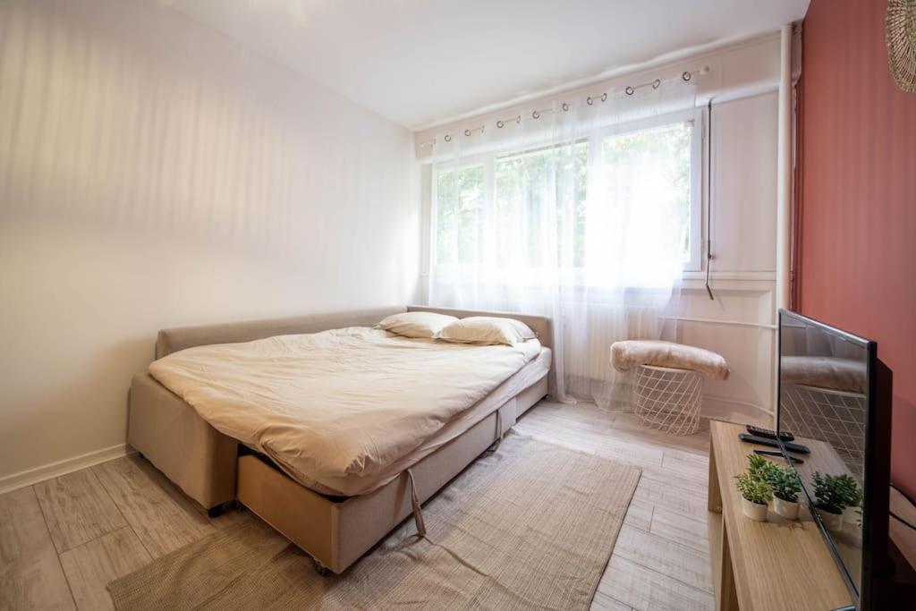 L'Escale Mauricienne Apartment ชาลง-ซูร์-ซอน ภายนอก รูปภาพ